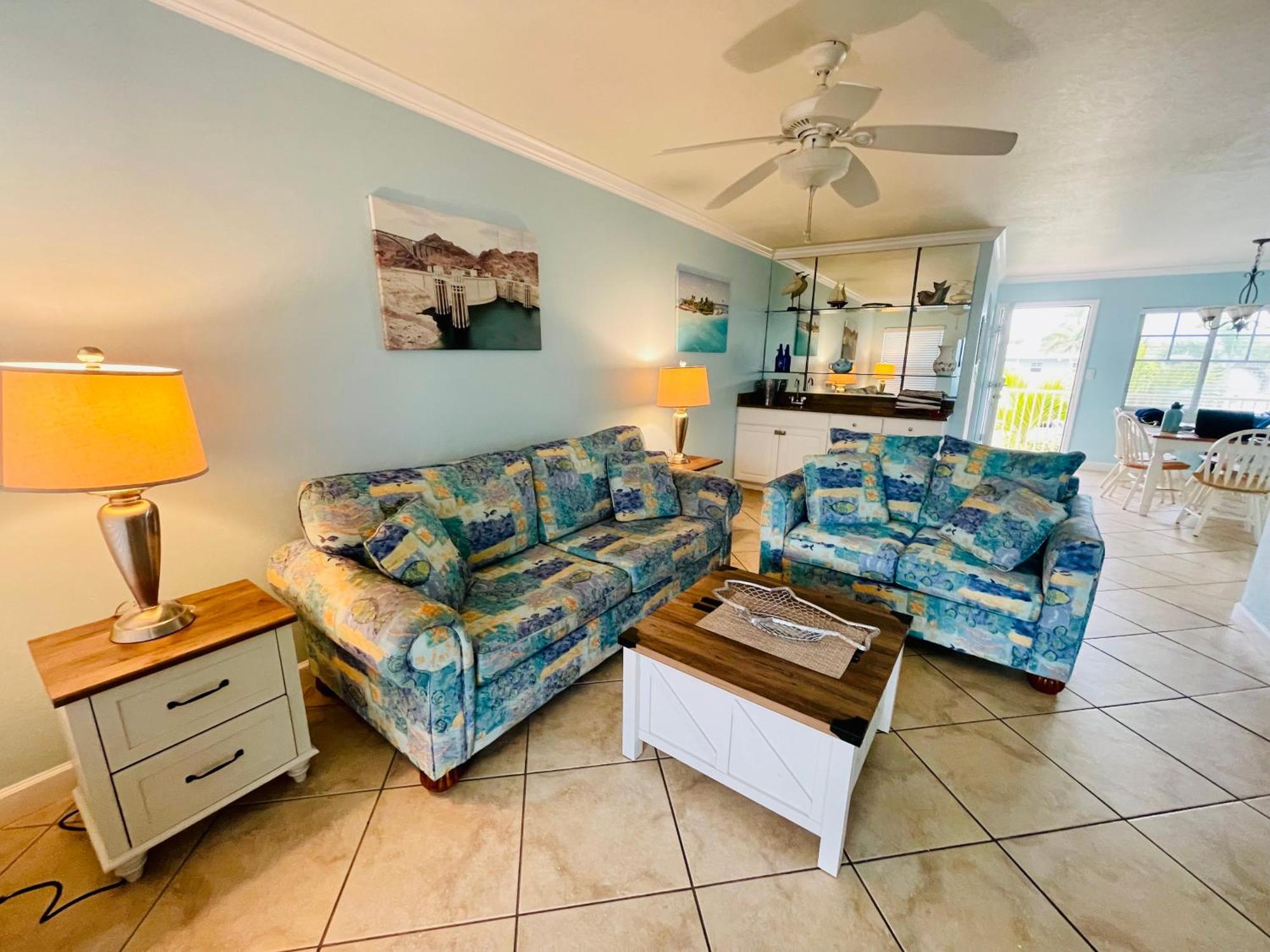 Gulf Coast Gem Private Condo - 2Bed, 1Bath, Sleeps 6, Across The Street From Beach & Gulf, Game Room, Pool Clearwater Beach Exterior foto